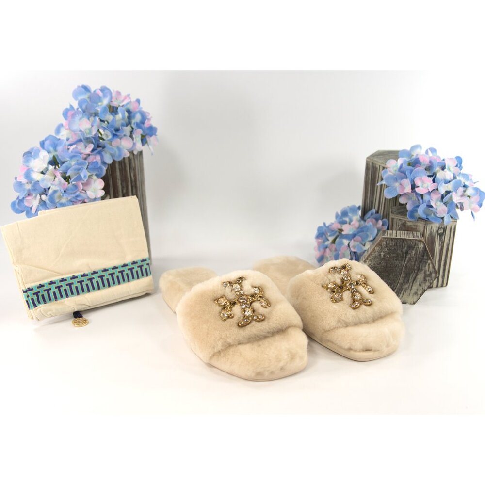 Tory Burch Buttermilk Shearling Jeweled Logo Medallion Double T Slide Sz 7.5 NIB